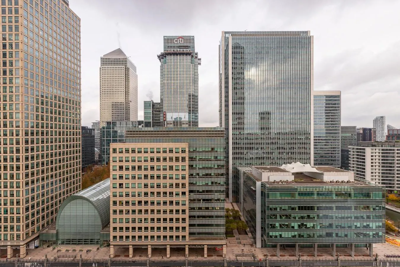 City Waterfront Apartments Londen