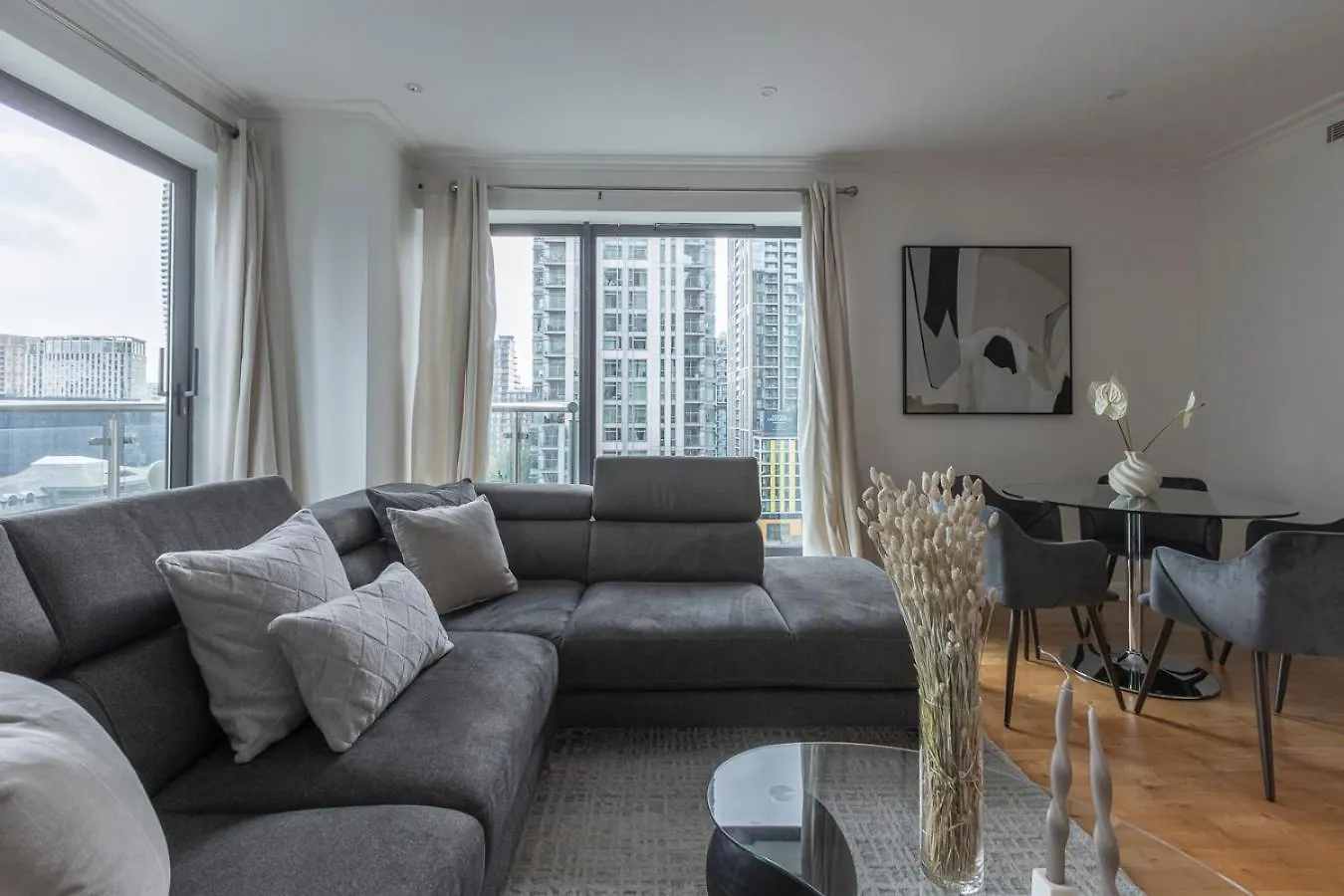City Waterfront Apartments Londen