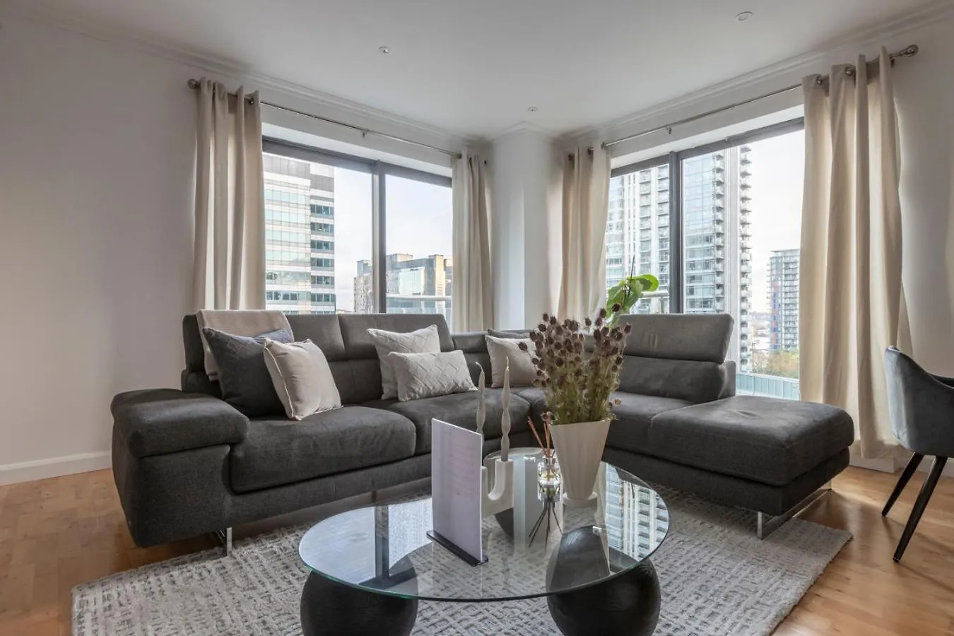 City Waterfront Apartments Londen